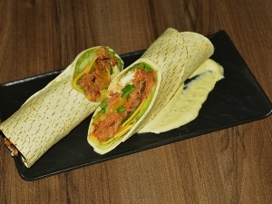 Tépett húsos wrap rémoulade  mártással