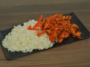 Kínai csirke párolt jázminrizzsel